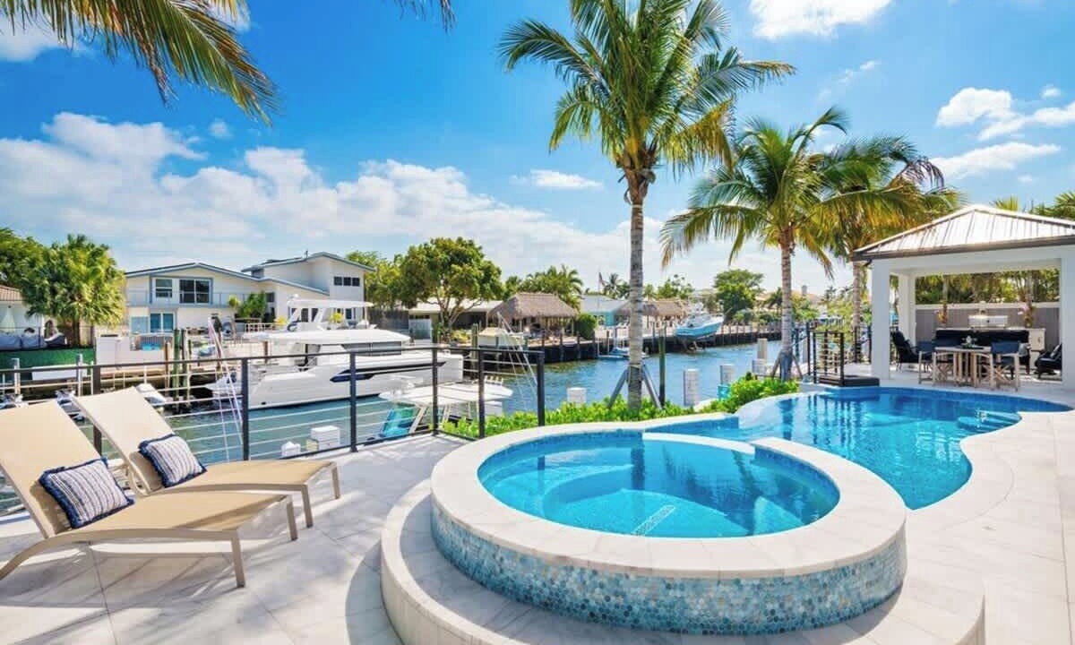 Photo of Outdoor in Bermuda Riviera