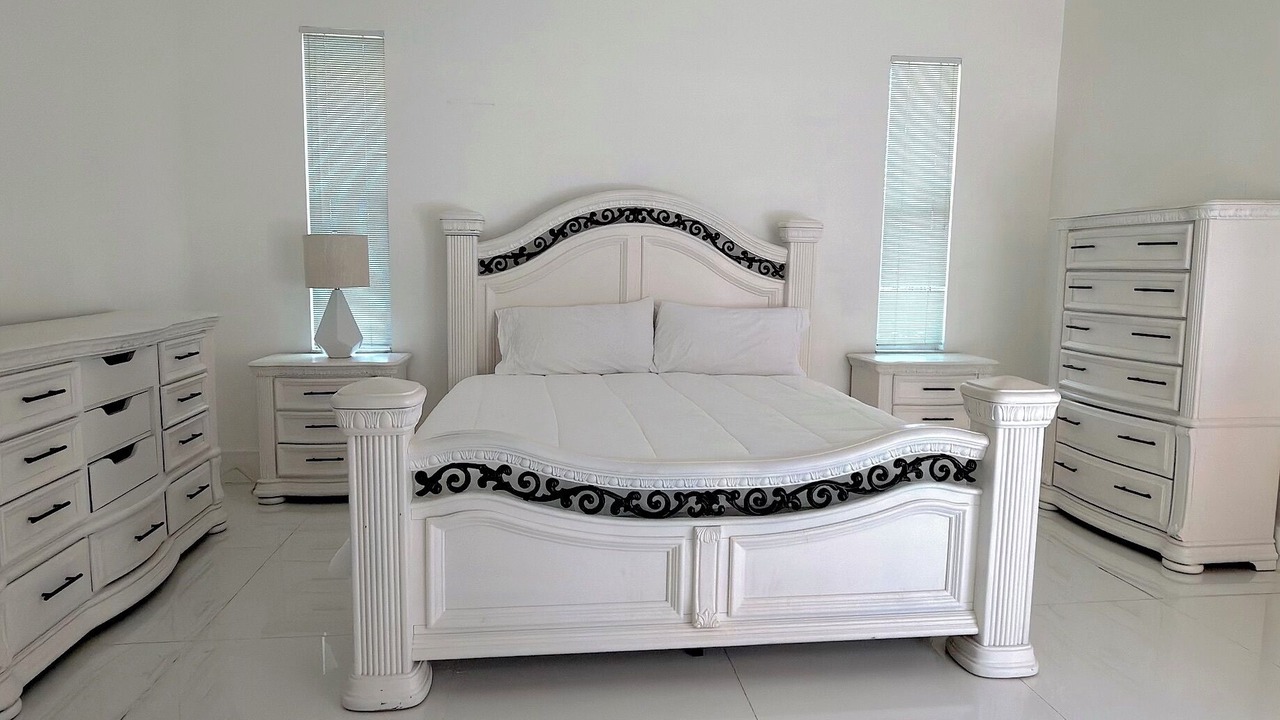 Photo of Bedroom in Coral Springs