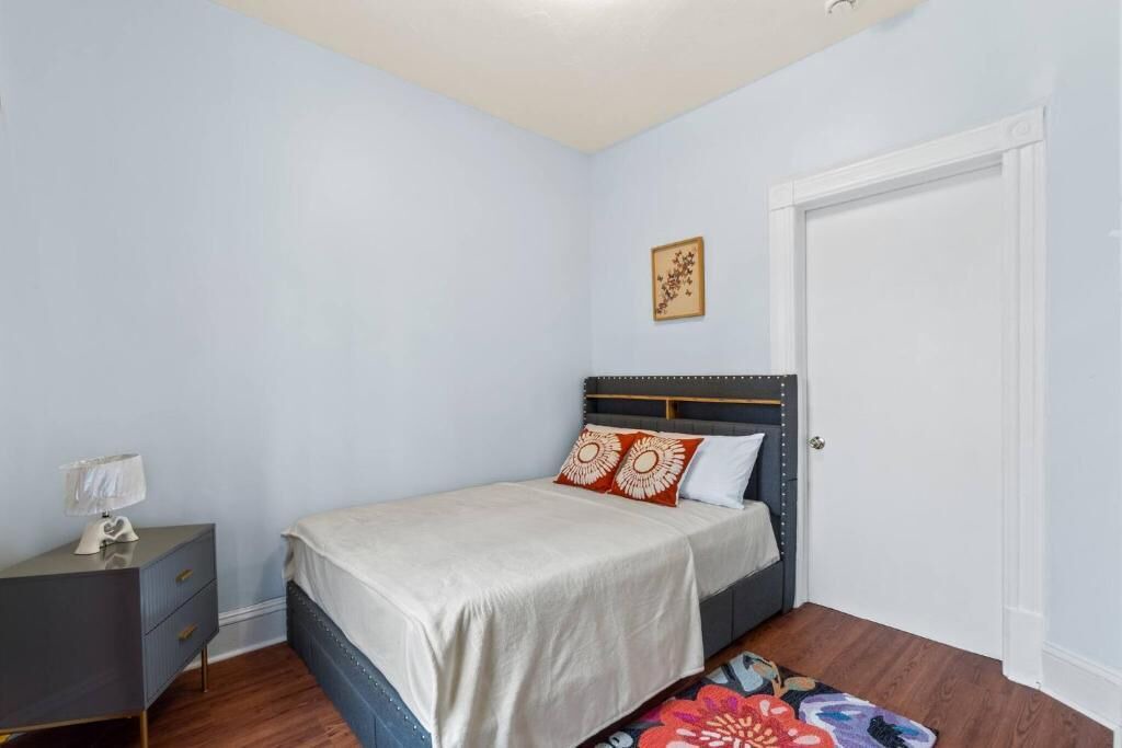 Photo of Bedroom in West New York