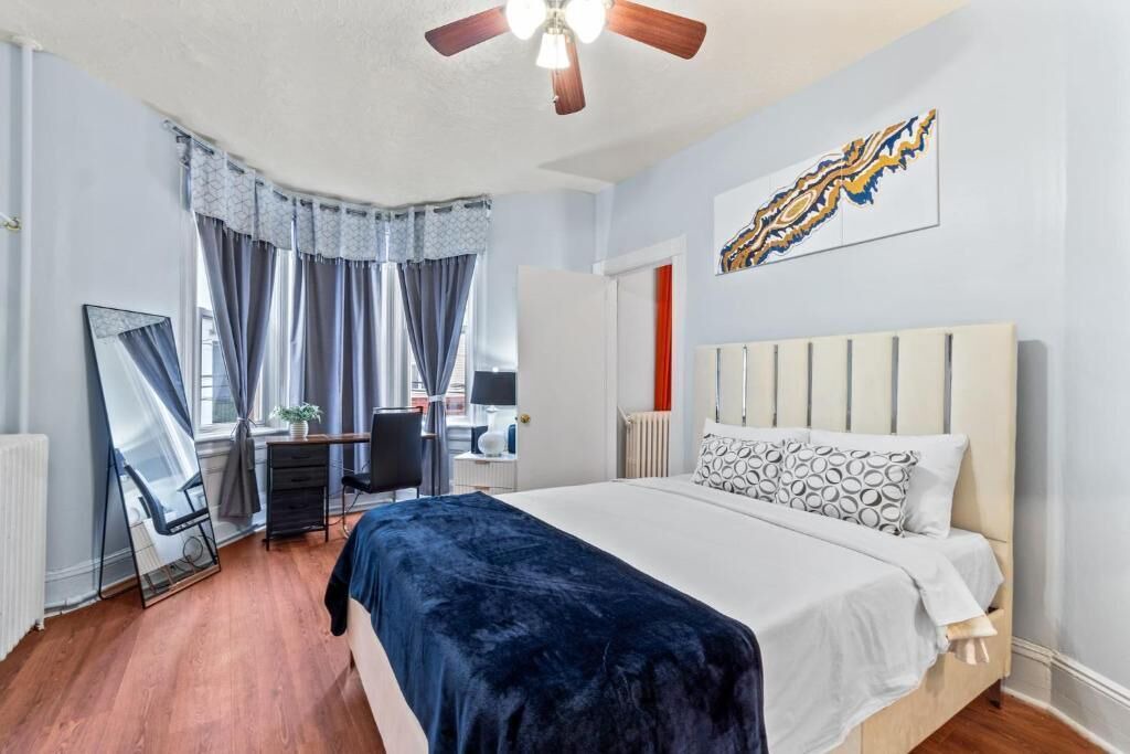 Photo of Bedroom in West New York