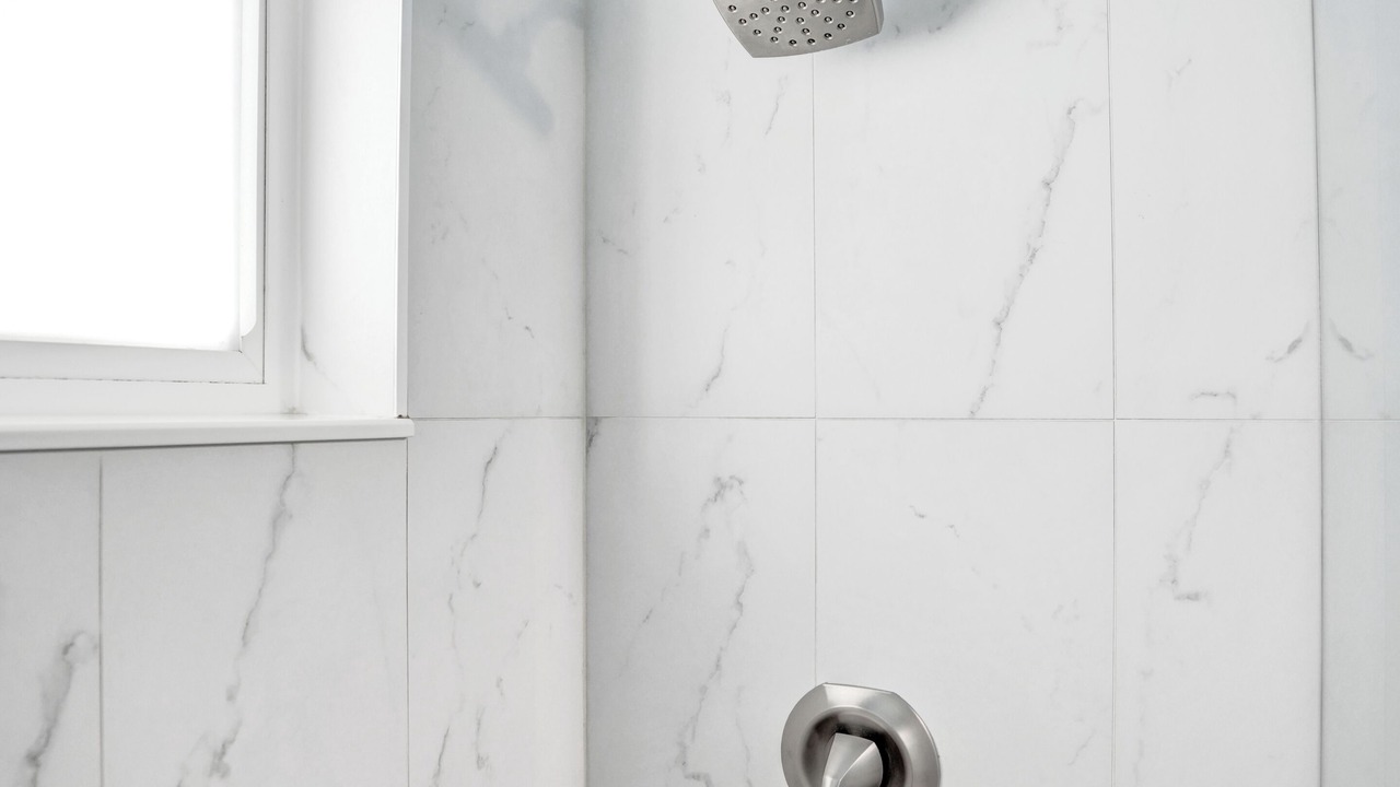Photo of Bathroom in Garden Isles