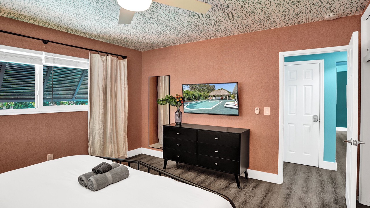 Photo of Bedroom in Garden Isles