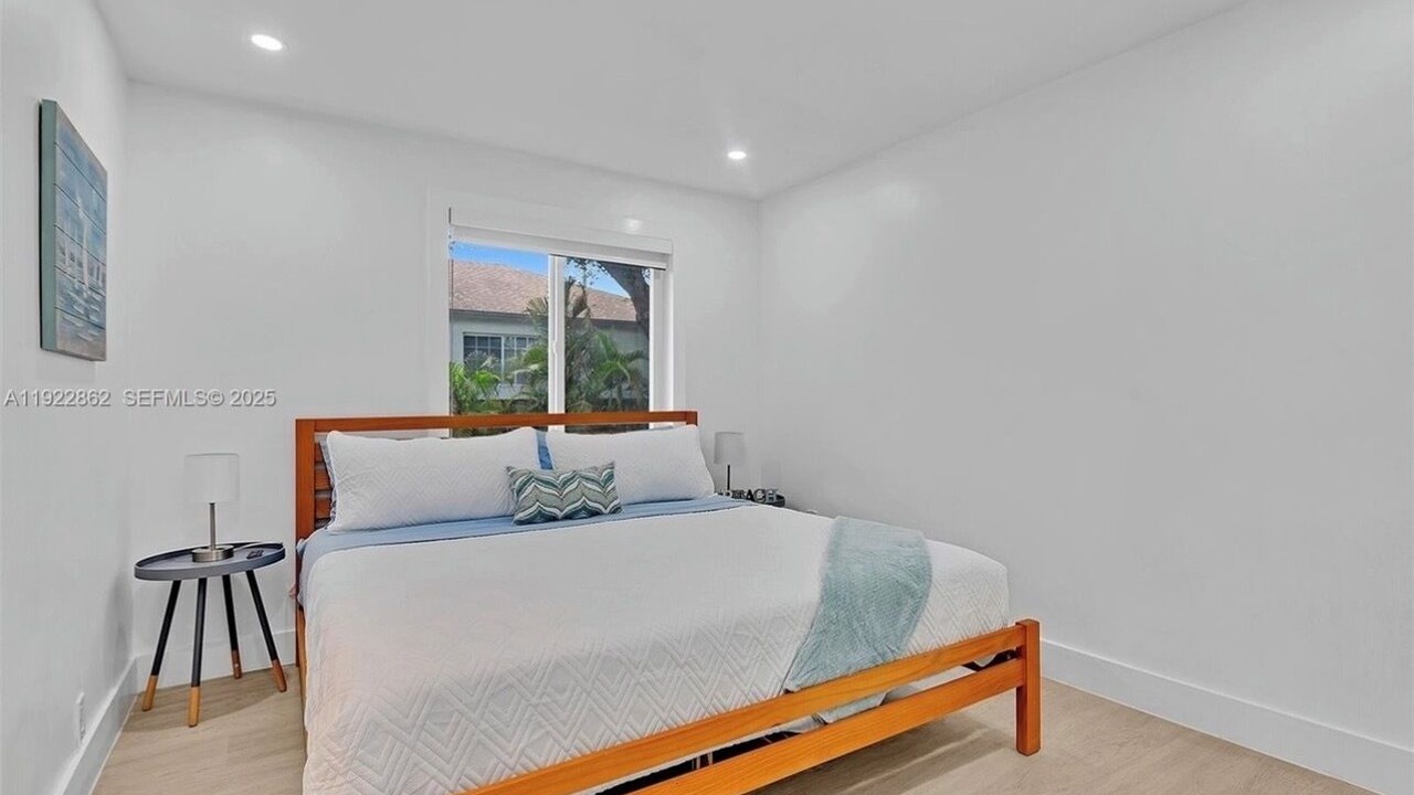 Photo of Bedroom in Riverside Park