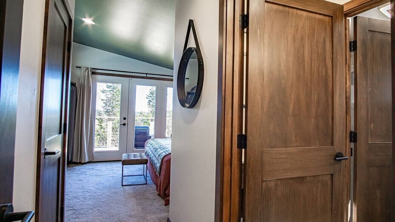 Photo of Bedroom in Snowshoe