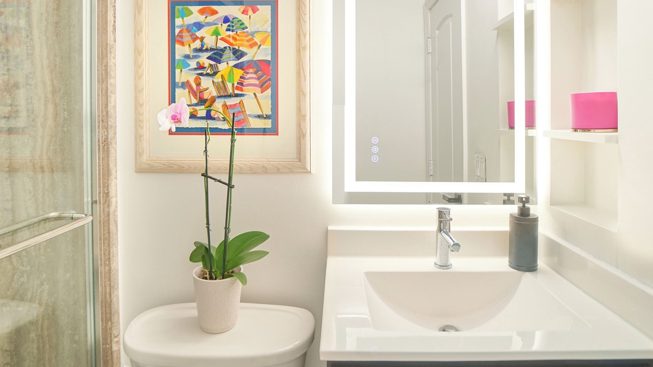 Photo of Bathroom in South Middle River