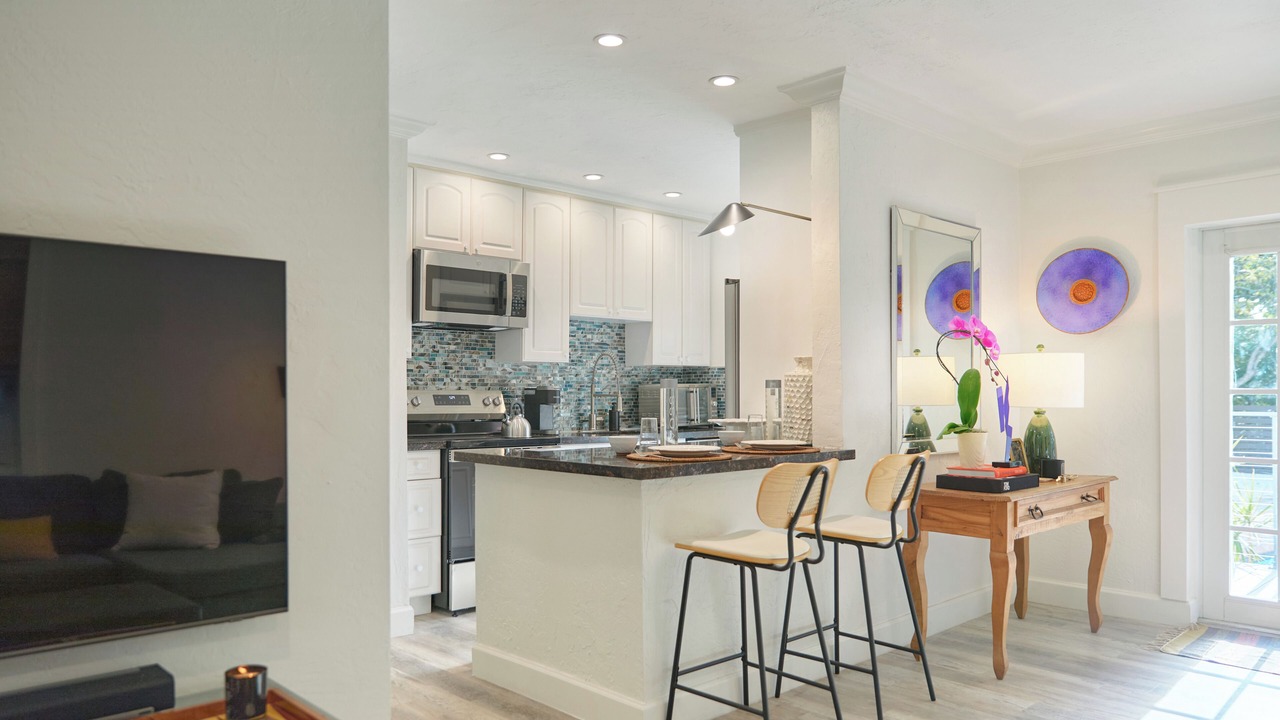 Photo of Kitchen in South Middle River