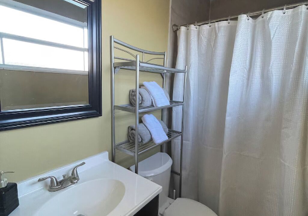Photo of Bathroom in Driftwood
