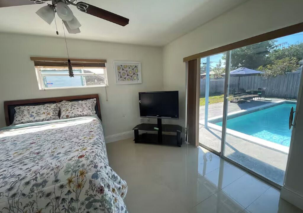 Photo of Bedroom in Driftwood