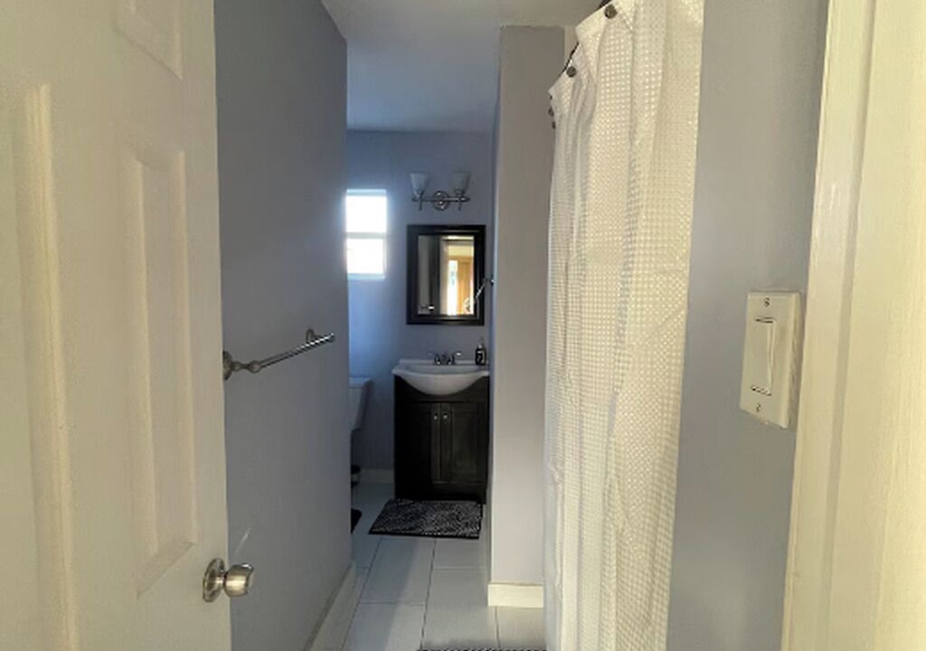 Photo of Bathroom in Driftwood