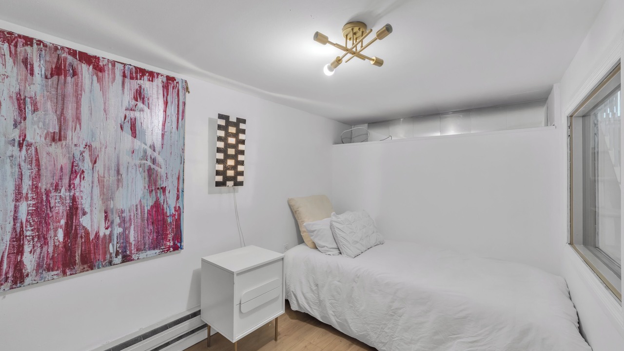 Photo of Bedroom in Weehawken