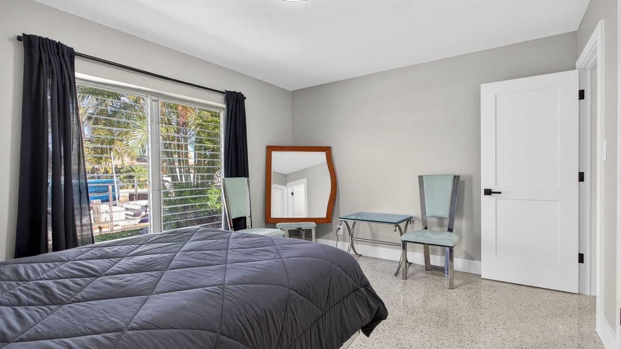 Photo of Bedroom in Pompano Isles