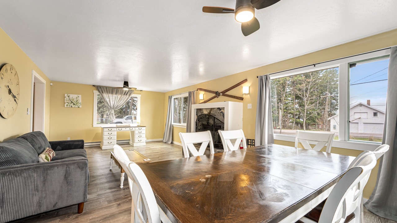 Photo of Bedroom in Bigfork