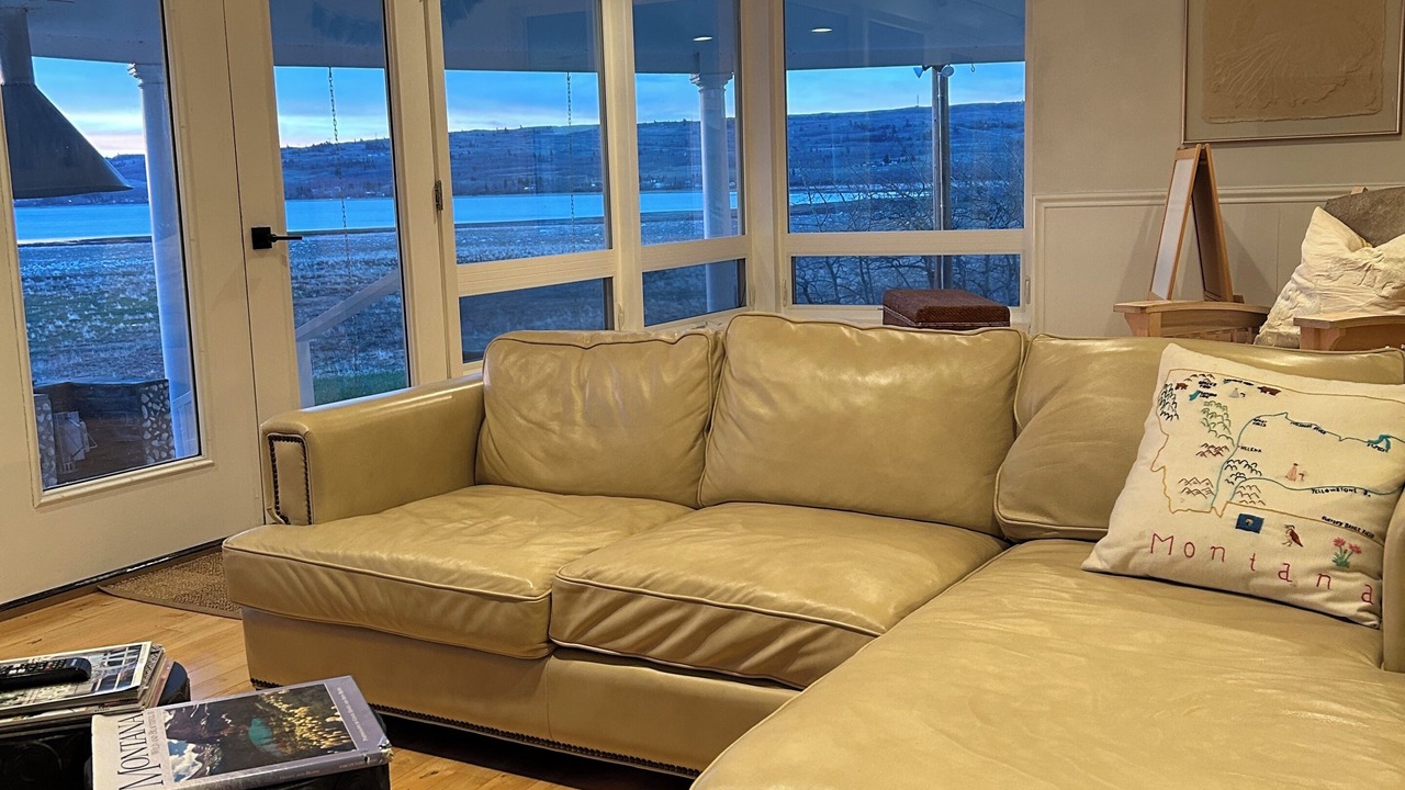 Photo of Livingroom in Babb
