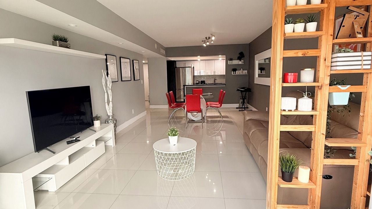 Photo of Livingroom in Sunny Isles Beach