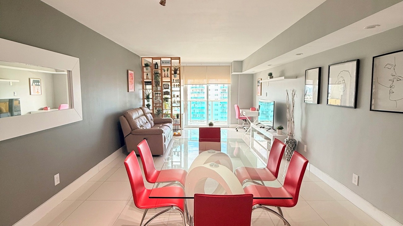Photo of Livingroom in Sunny Isles Beach