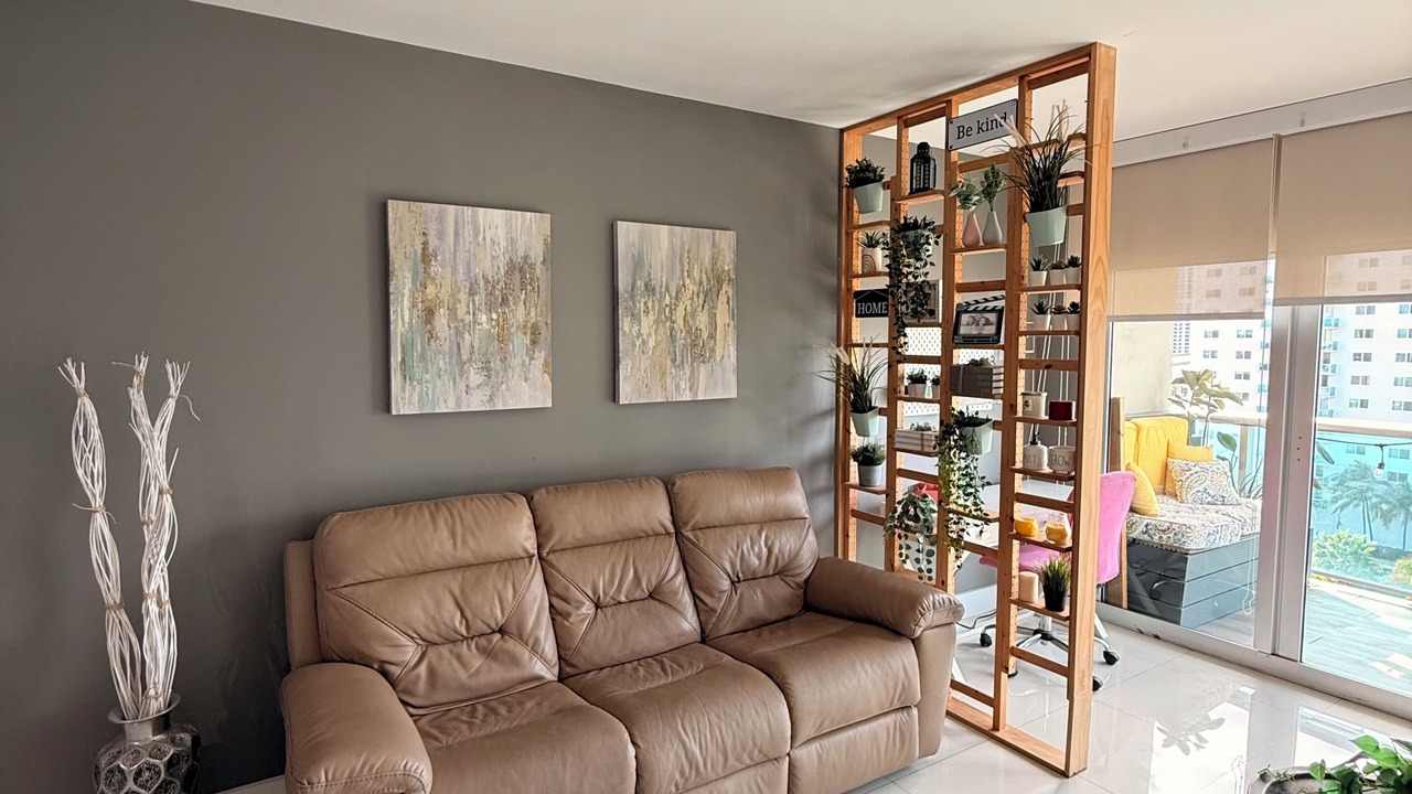 Photo of Livingroom in Sunny Isles Beach