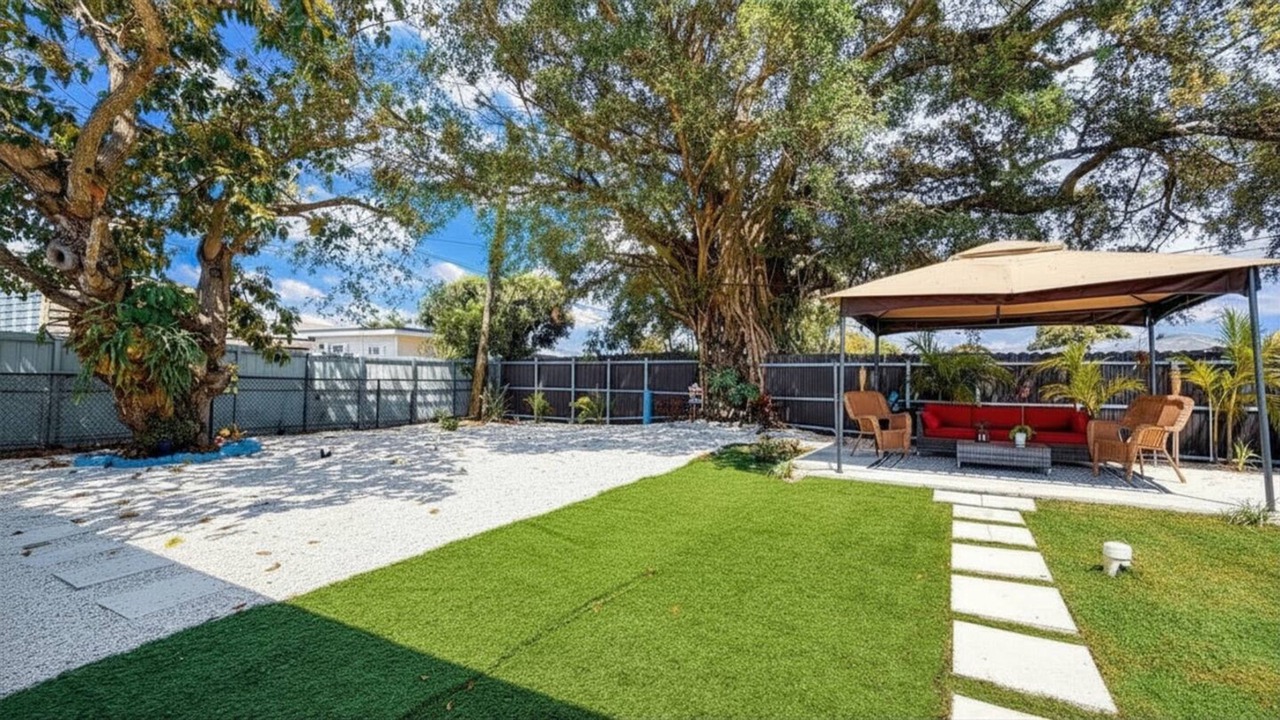 Photo of Patio Balcony in Opa-Locka