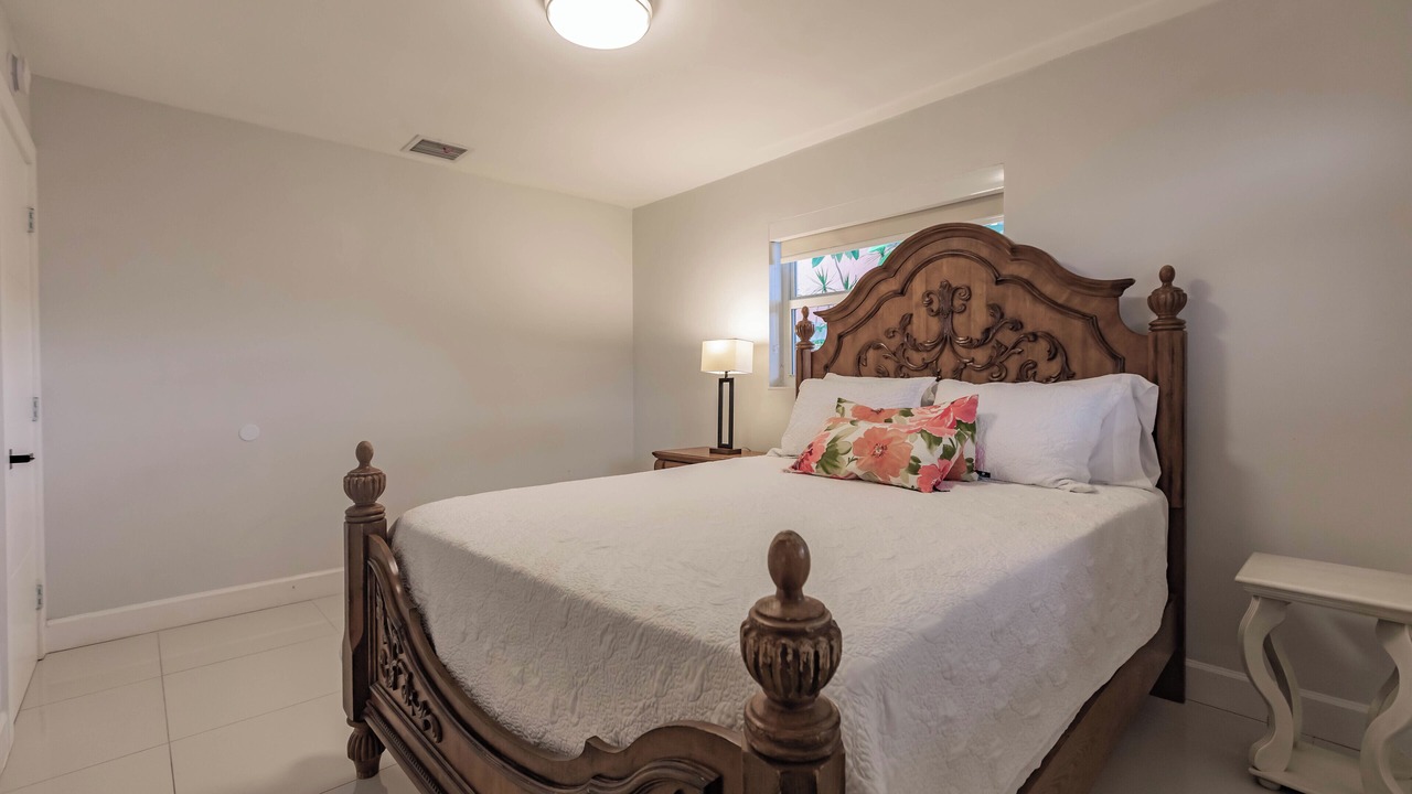 Photo of Bedroom in Deerfield Beach