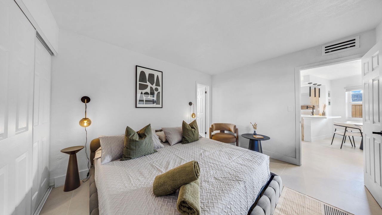 Photo of Bedroom in Coral Ridge Isles