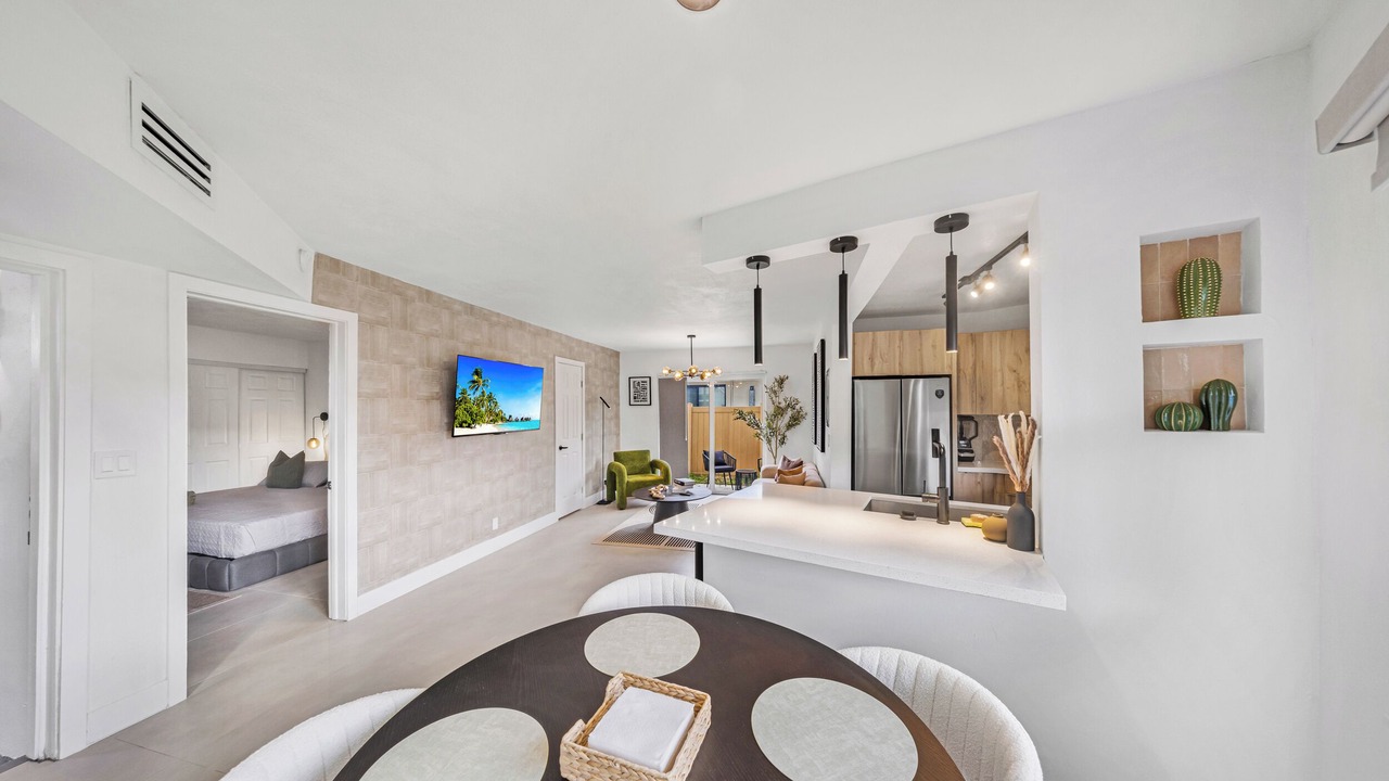 Photo of Others in Coral Ridge Isles
