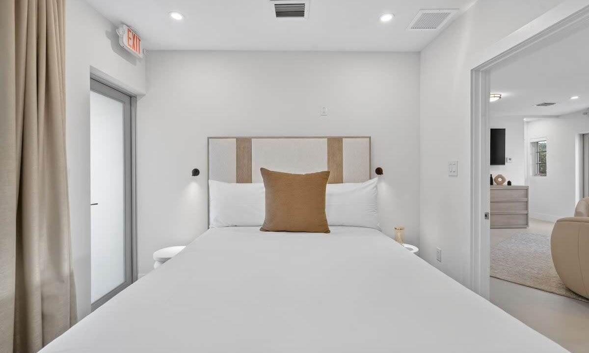 Photo of Bedroom in North Beach