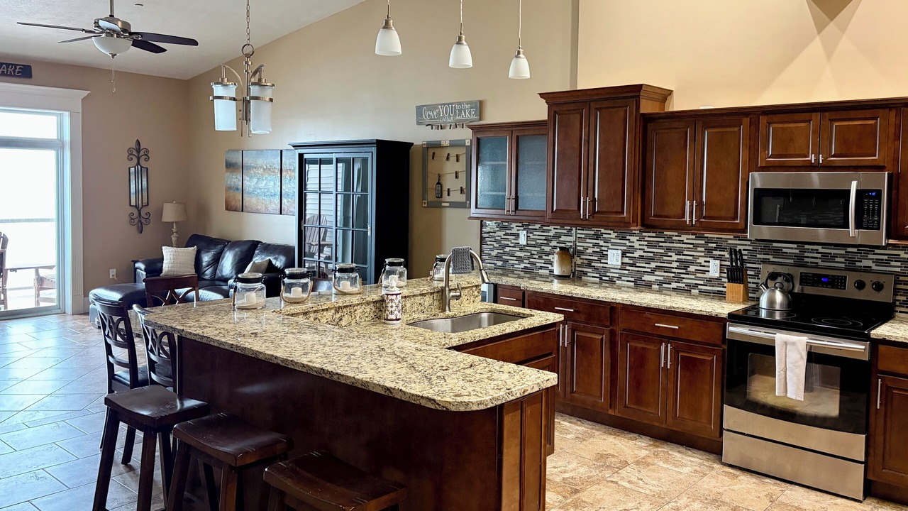 Photo of Kitchen in Geneva-on-the-Lake