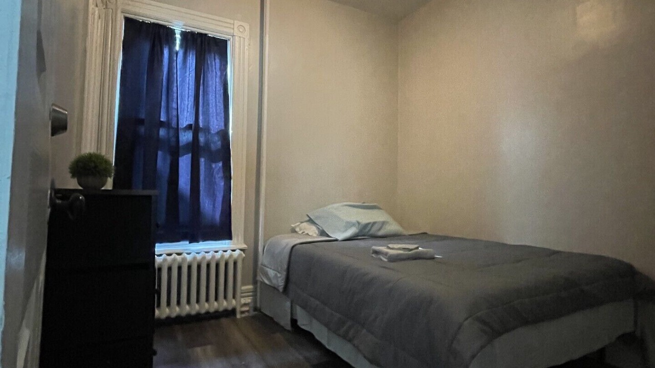Photo of Bedroom in Albany