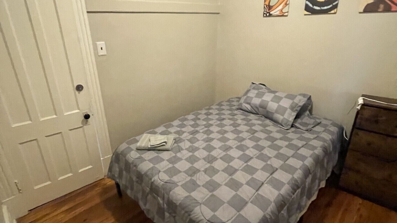 Photo of Bedroom in Albany