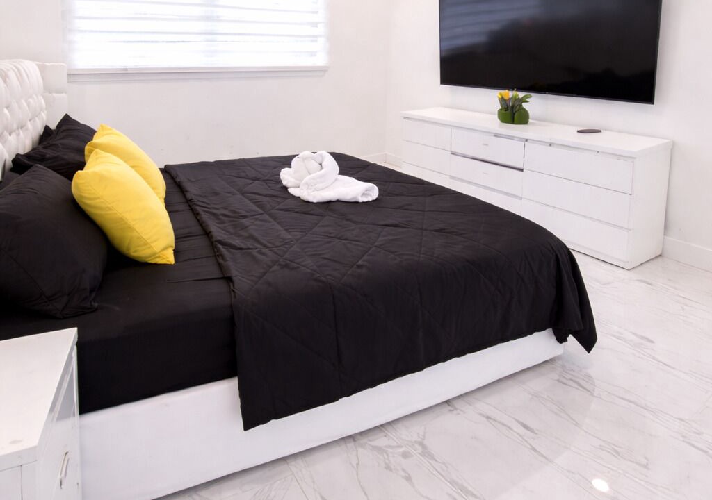 Photo of Bedroom in Pembroke Pines