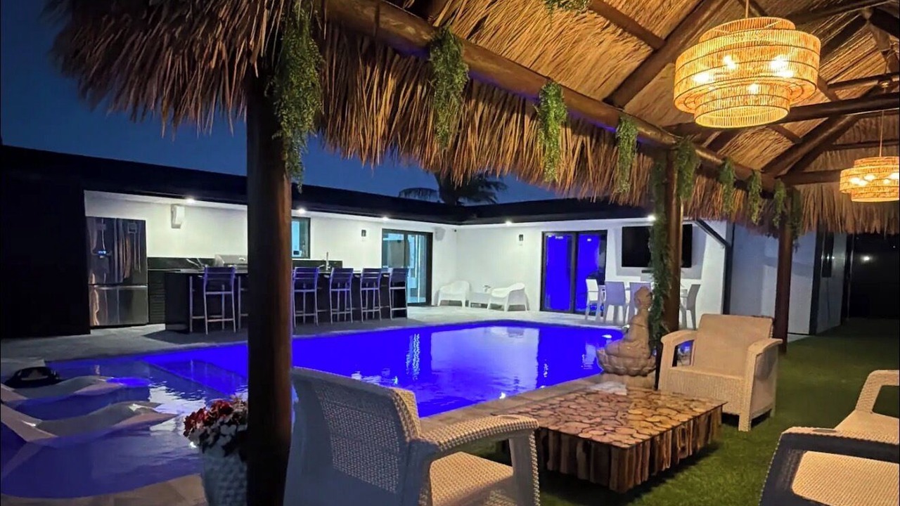 Photo of Outdoor in Pembroke Pines