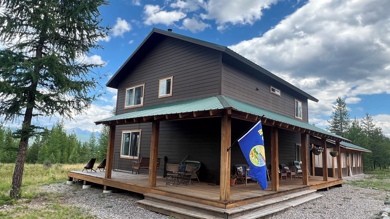 Photo of Outdoor in Polebridge
