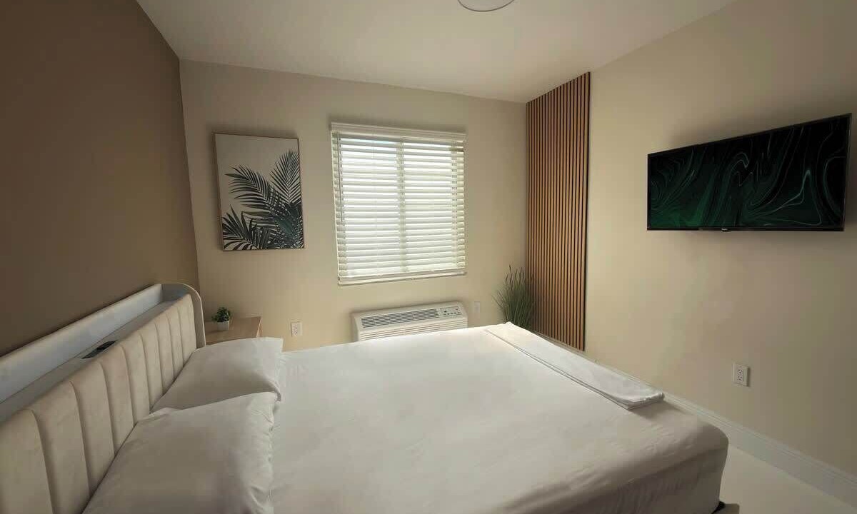 Photo of Bedroom in North Beach