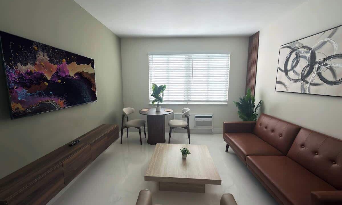 Photo of Livingroom in North Beach