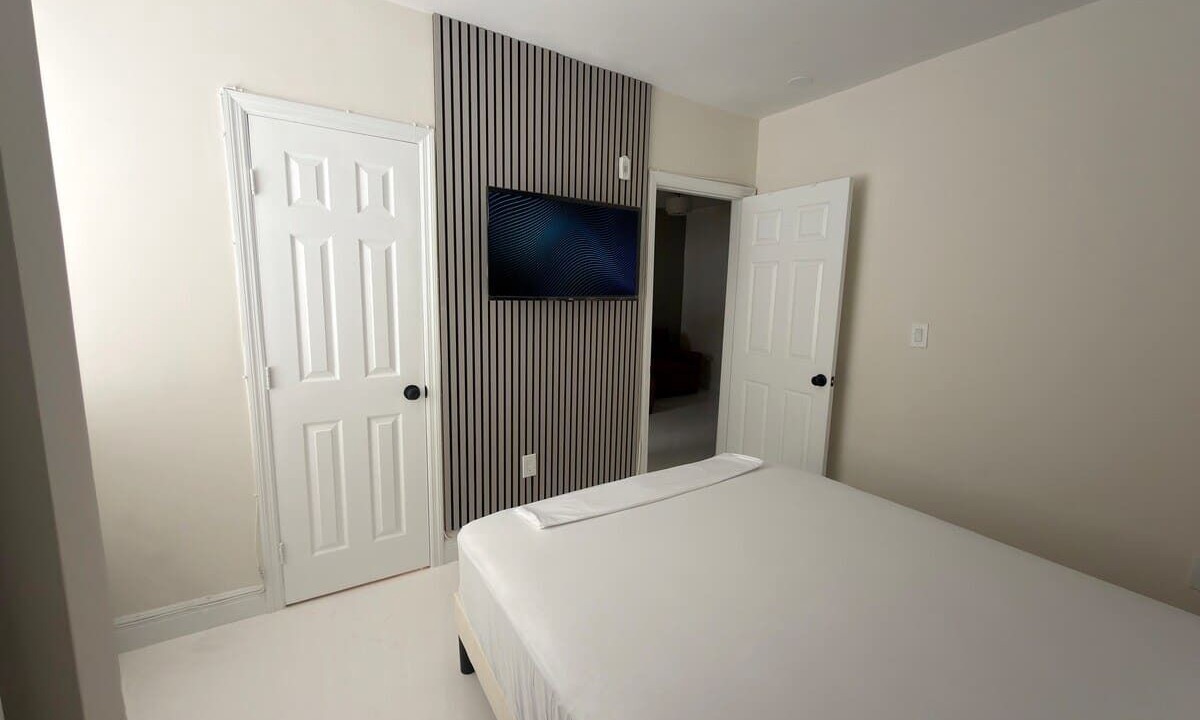 Photo of Bedroom in North Beach