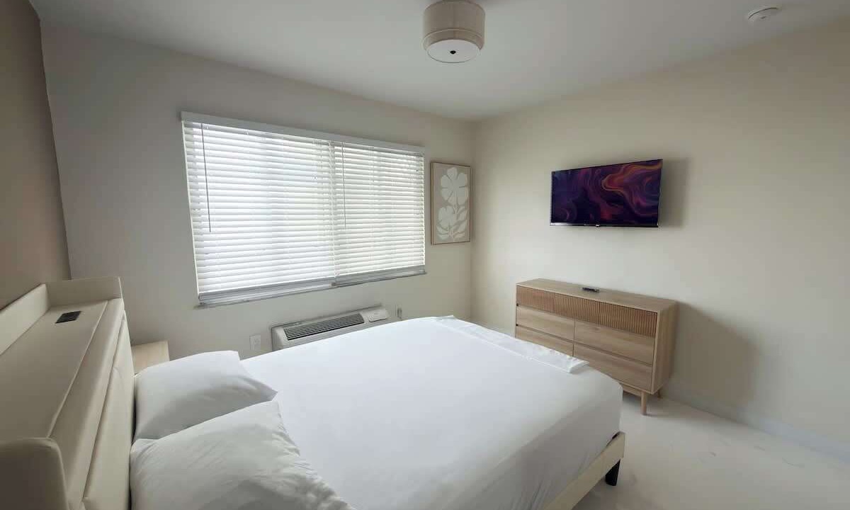 Photo of Bedroom in North Beach