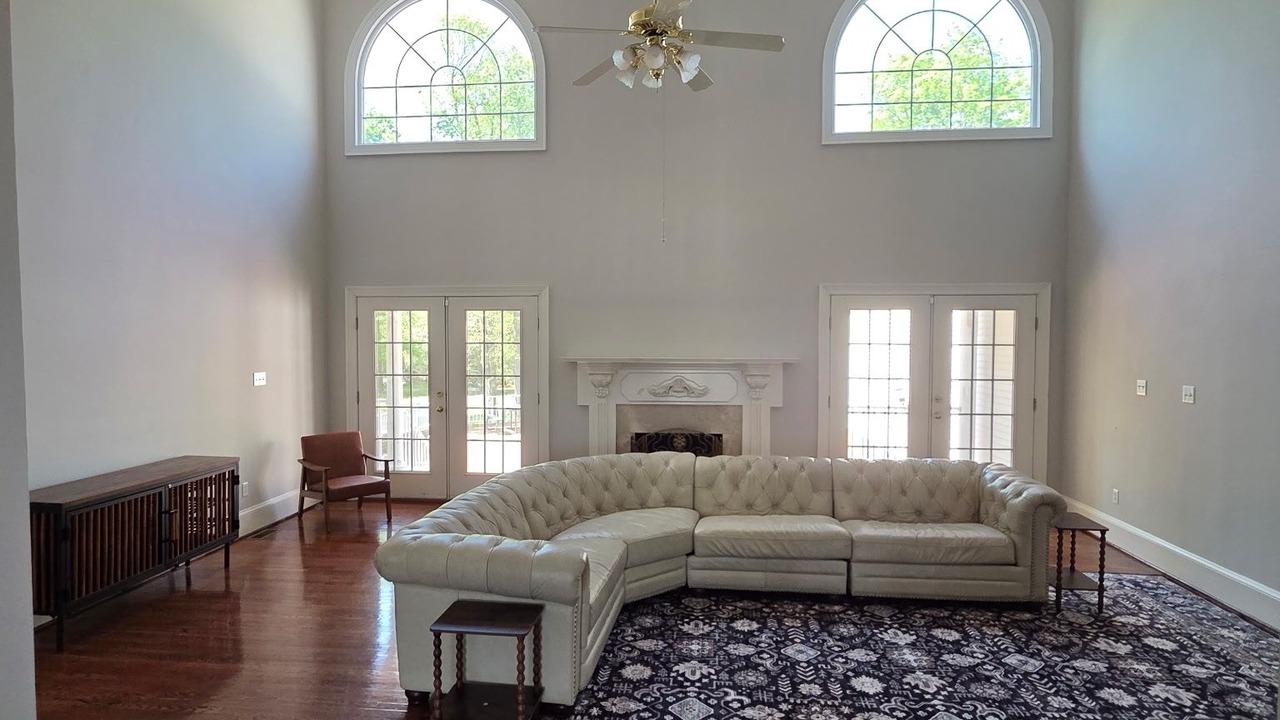 Photo of Livingroom in Mechanicsville