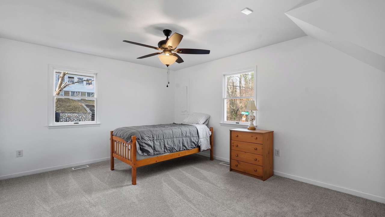 Photo of Bedroom in Port Republic
