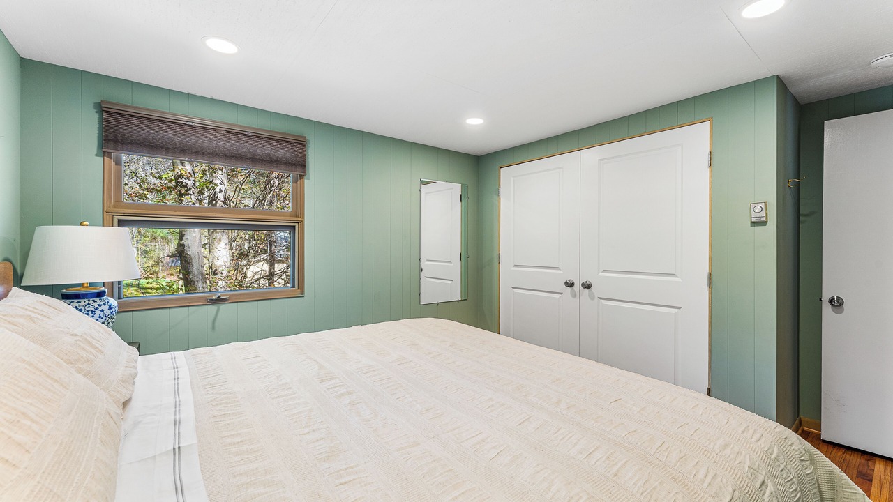Photo of Bedroom in Pocono Pines