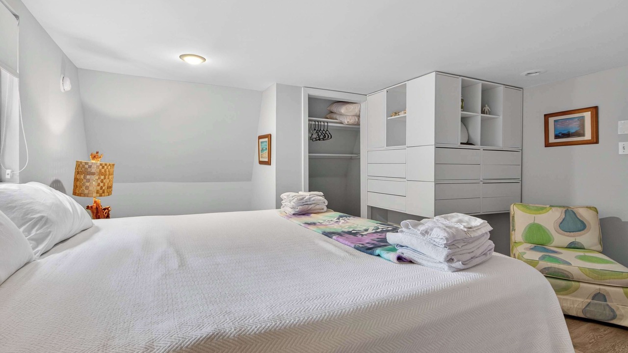Photo of Bedroom in Caine Woods
