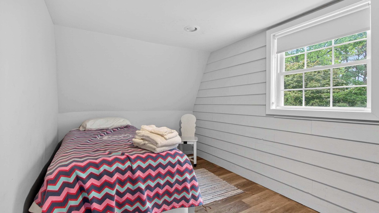 Photo of Bedroom in Caine Woods