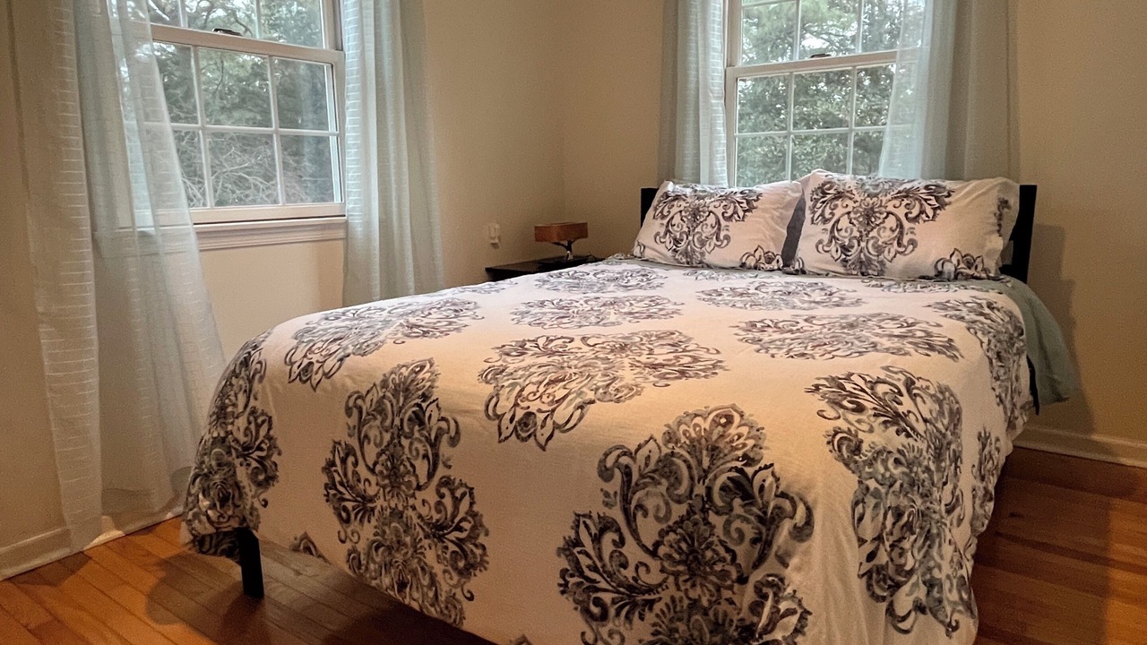 Photo of Bedroom in Mount Vernon
