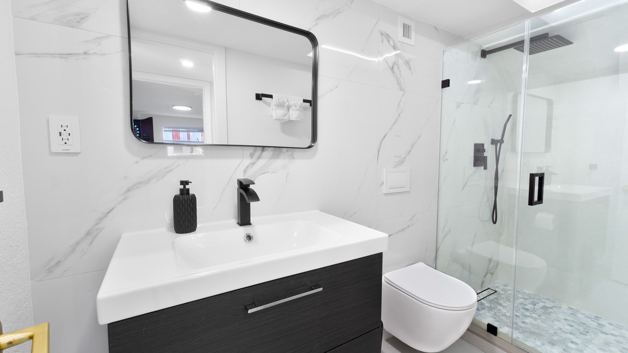 Photo of Bathroom in Miami Gardens