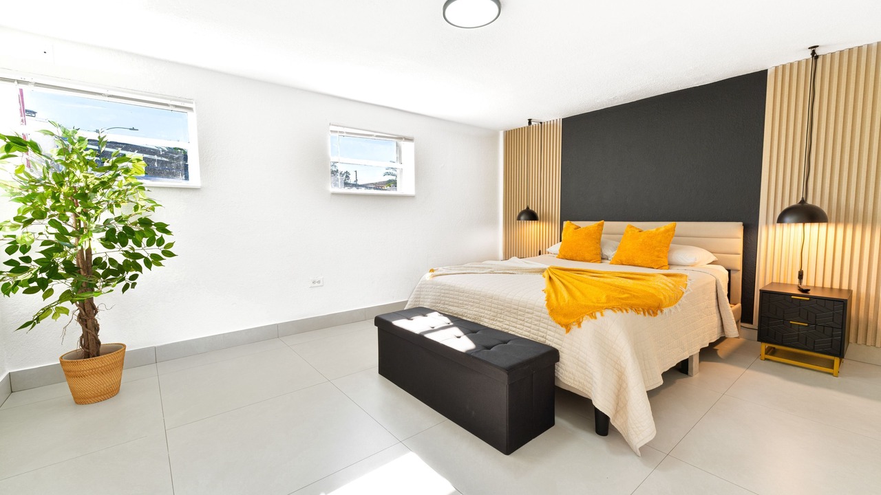 Photo of Bedroom in Miami Gardens