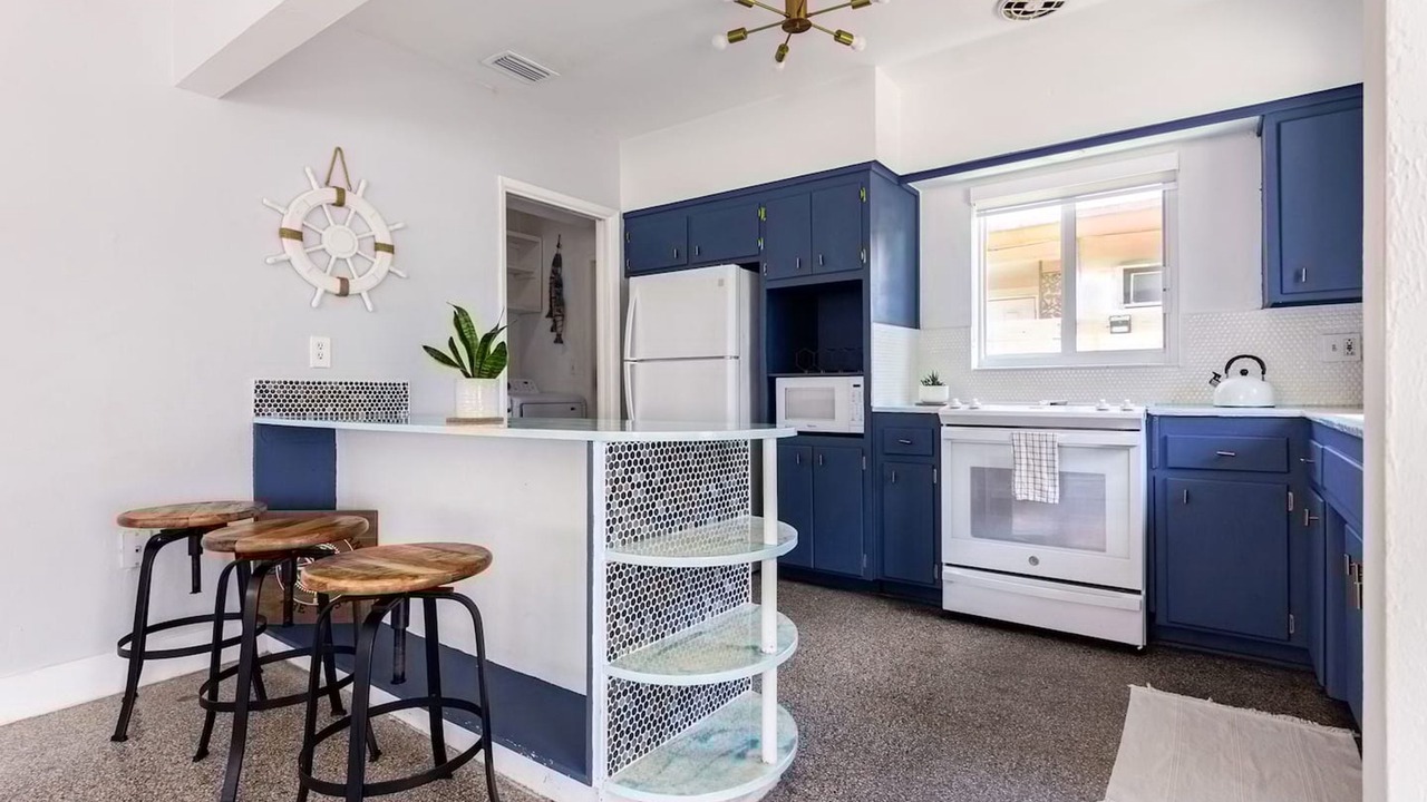 Photo of Kitchen in Royal Poinciana