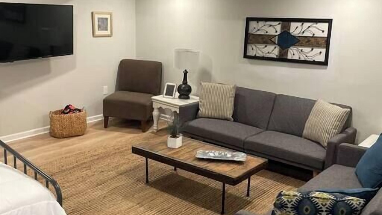 Photo of Livingroom in Pittsburgh