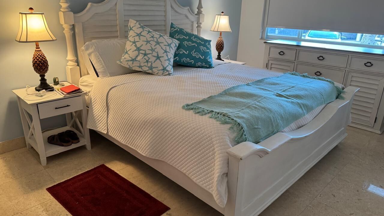 Photo of Bedroom in Hendricks and Venice Isles