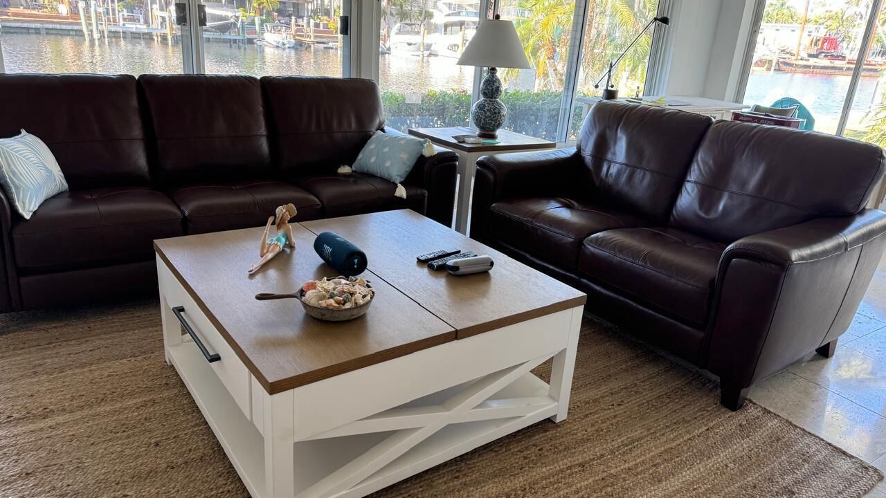 Photo of Livingroom in Hendricks and Venice Isles