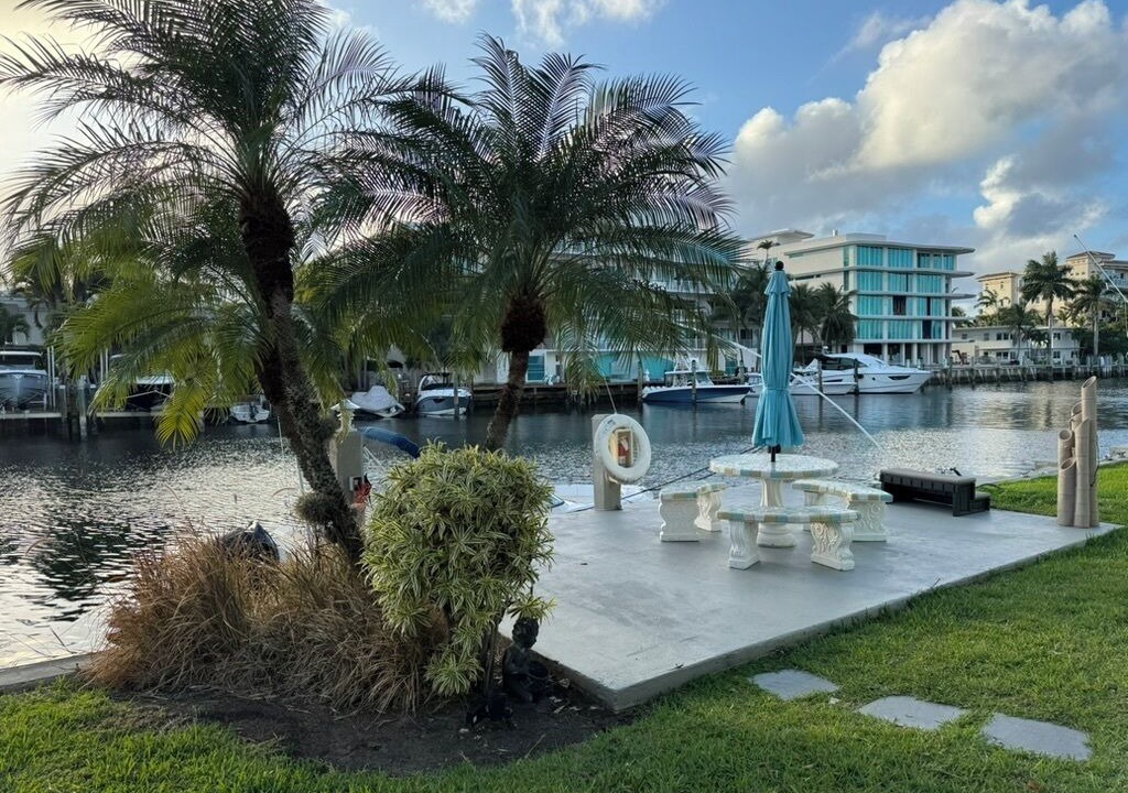 Photo of Outdoor in Hendricks and Venice Isles