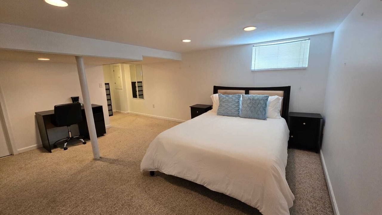 Photo of Bedroom in Pentagon City
