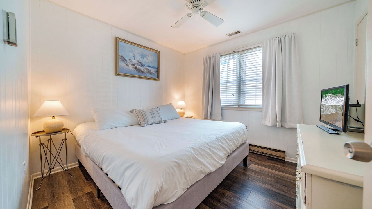 Photo of Bedroom in South End